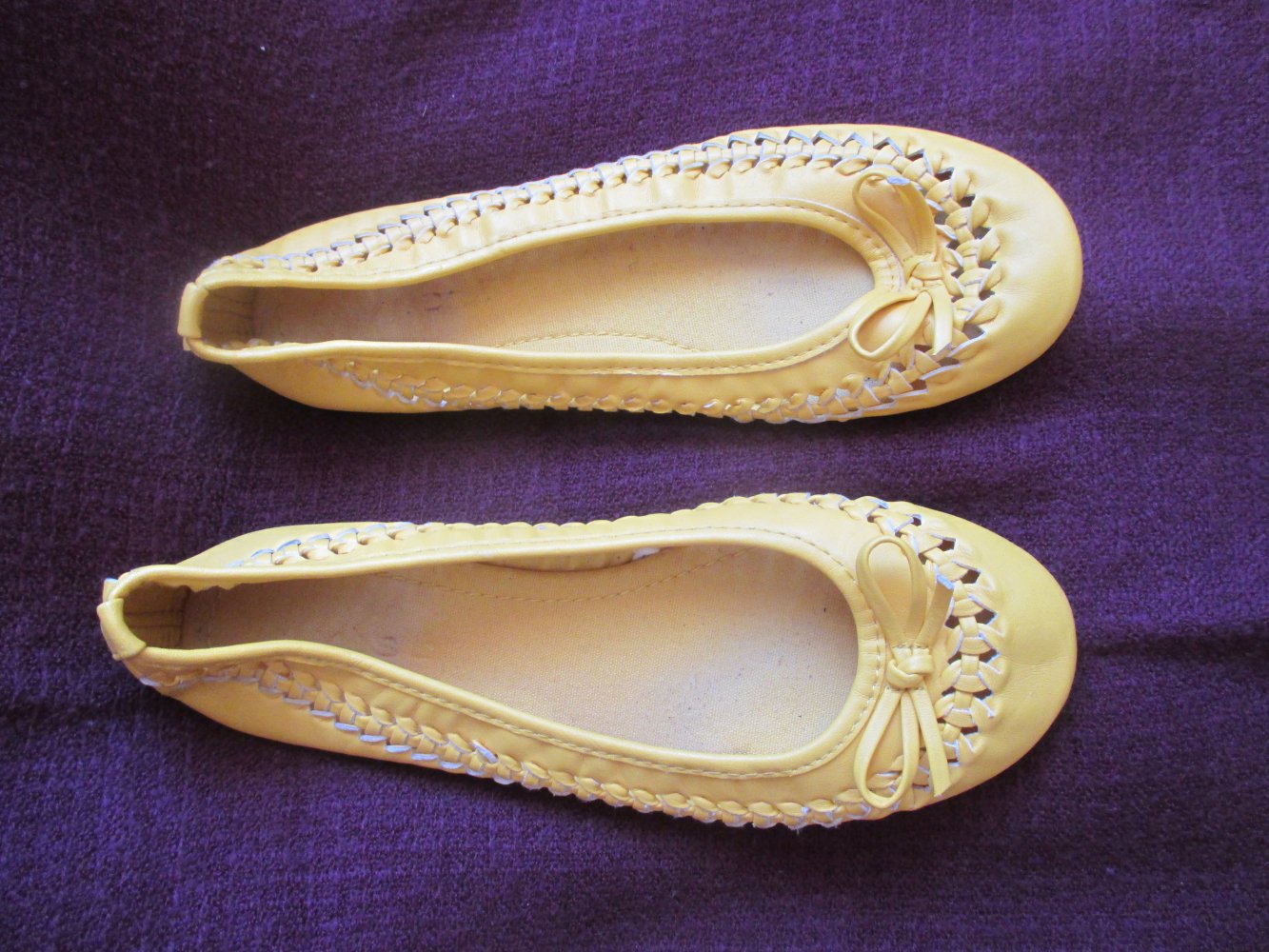 NEU * 50er Jahre * Rockabilly- Style * Leder- Imitat * Schleifen * Ballerinas * Slipper * Schuhe 