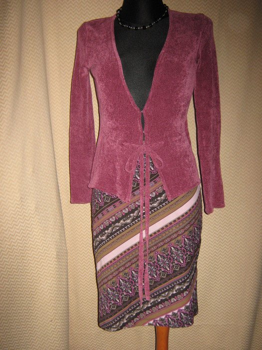 NEUw * Stylisch * modern * sexy * Paisley * Strech * Mini- Rock 