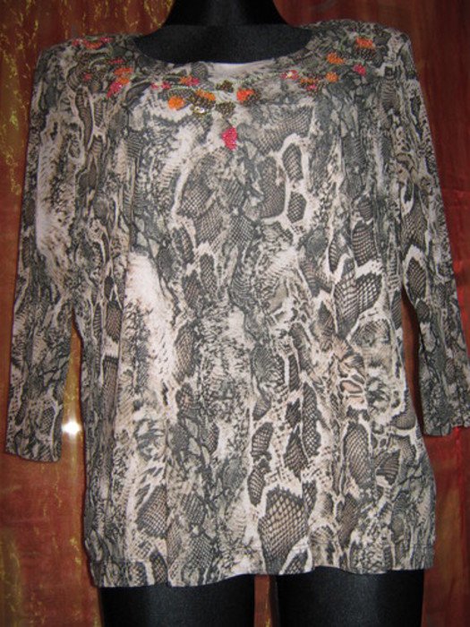 NEU * Apart * edel * Perlen- Stickerei * Snake * Animal- Style * Seiden- Chiffon * Blusen * T- Shirt 