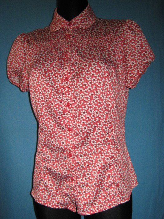  NEU * Edel * Flower- Power * Blumen * Blümchen * Seiden- Satin * Puffärmel * Kurzarm * Bluse 