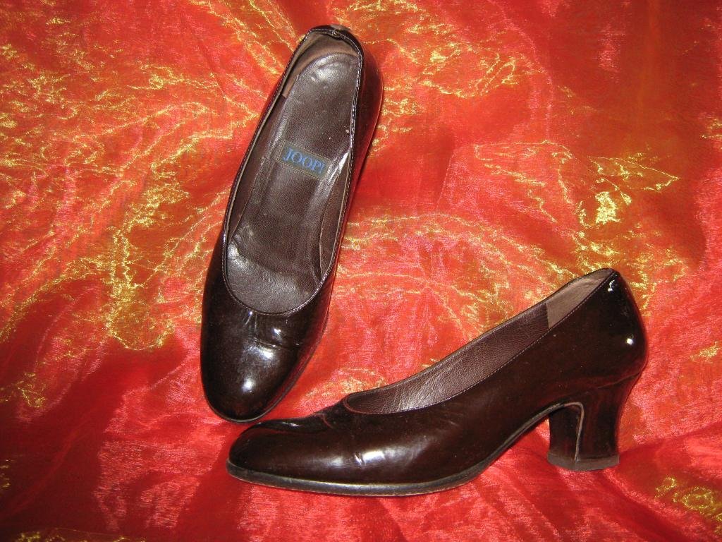   NEUw * Elegant * Business * Freizeit * Echt * Lack- Leder * PUMPS * SCHUHE 