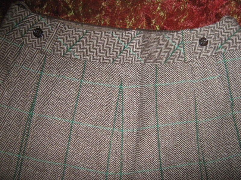 NEU * Stylisch * sexy * DESIGNER * Fischgrat * Karo * Falten * Wolle- Gemisch * Mini- Rock Gr. 36/ S * braun * beige * grün *