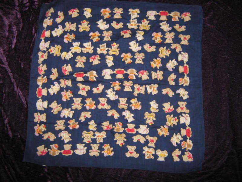 NEUw * Niedlich * stylisch * Baumwolle * Bandana * Niki * Hals * Tuch mit unzähligen * Bärchen * dunkel- blau * bunt *