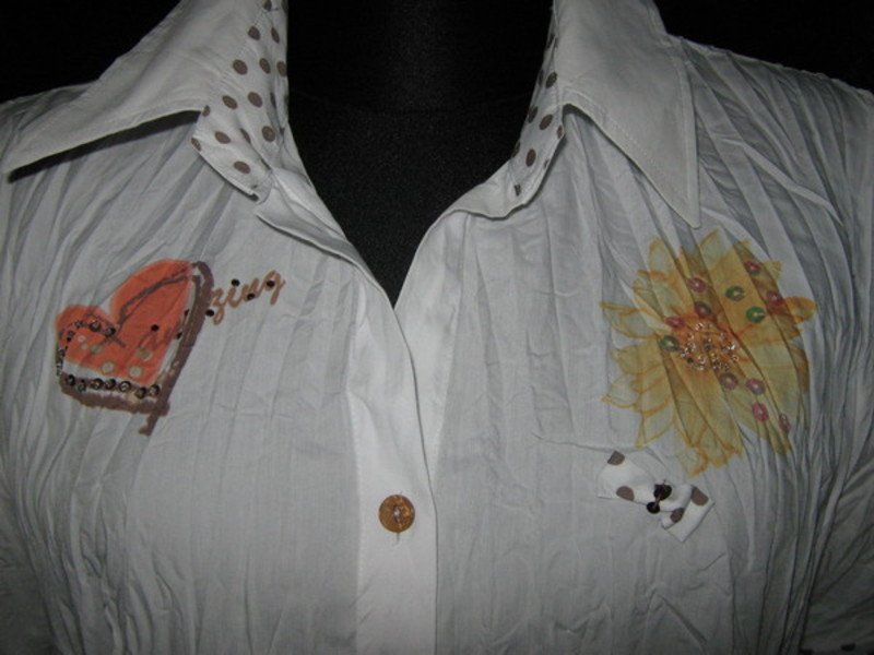 NEU * Strass * Kristalle * Blumen * Blüten * Früchte * Tutti - Frutti * Print * Stickerei * Crinkel * Knitter * Bluse 