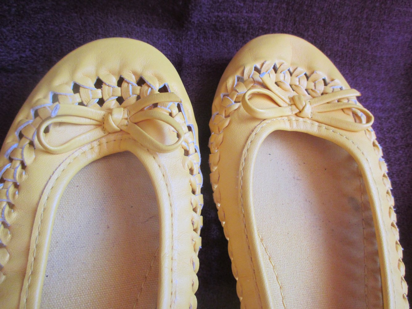 NEU * 50er Jahre * Rockabilly- Style * Leder- Imitat * Schleifen * Ballerinas * Slipper * Schuhe 