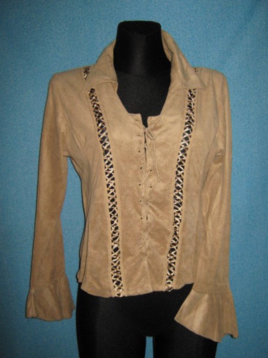 NEU* Ausgefallene * Gipsy * Hipie- Style * wie Leder * Volant * Bluse 