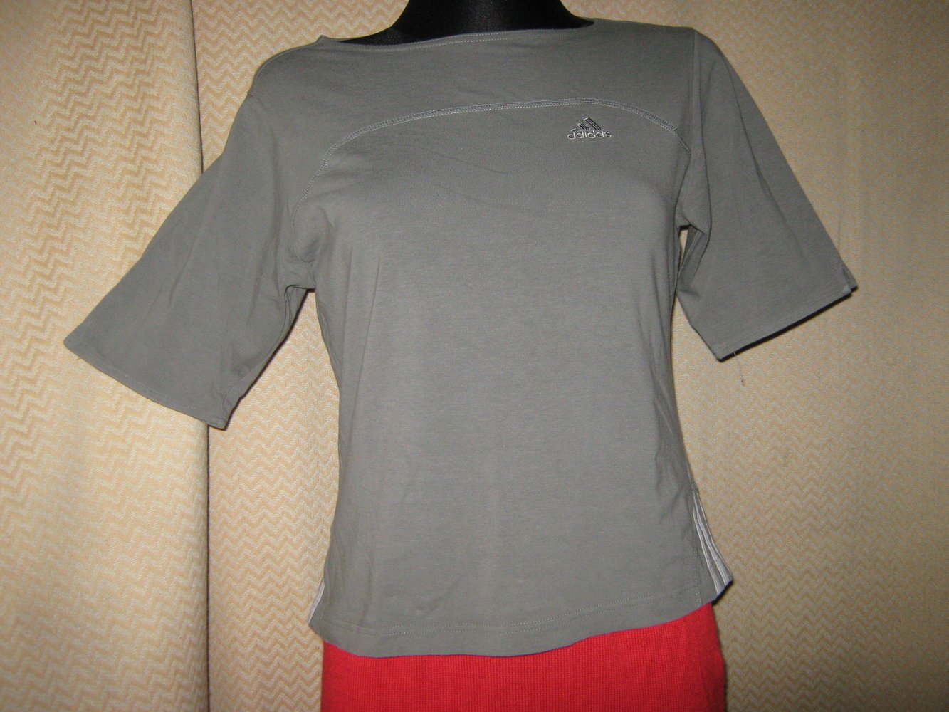 NEUw * Klassisch * ORIGINAL VINTAGE * Bodycon * Kurzarm * T- Shirt 