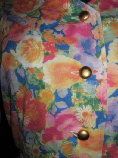 NEU mit ETIKETT * Original 1970er VINTAGE * Romantik * Blumen * Blüten * Flower- Power * Hemd- Blusen * Kleid 