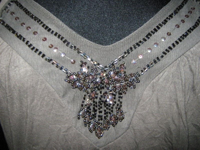 NEUw * Sexy * Strass * Kristalle * Stickerei * Spaghetti- Träger * Top * T- Shirt 