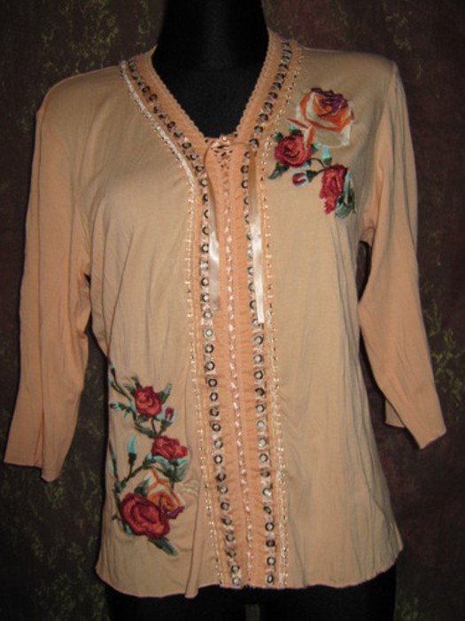 NEUw * Edel * ausgefallen * Romantik * Rosen- Blüten * Stickerei * Dreiviertel Arm * T-Shirt * 