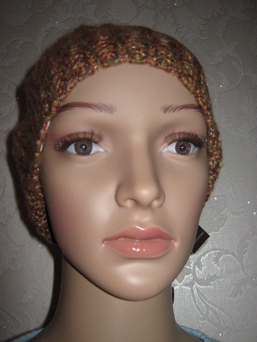 NEU mit ETIKETT * Edel * Lurex * Gold- Glitzer * Wolle * Kuschel * Strick * Basket * Mütze * Beanie * Barett 