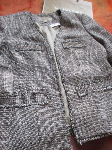 NEU mit ETIKETT * Business * Anzug * Kostüm * Chanel- Style * Fransen * Karo * Boucle * Kurz * Blazer * Jacke 
