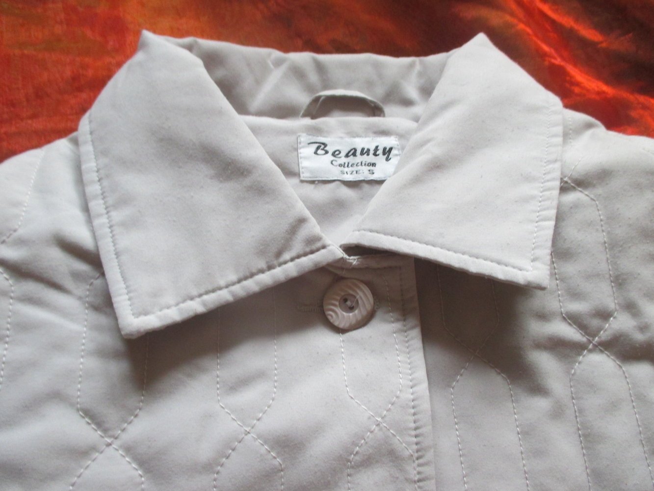NEU * Edel * Original VINTAGE * Stepp - Jacke * im Englisch- Style * mit Blüten- Stickerei 
