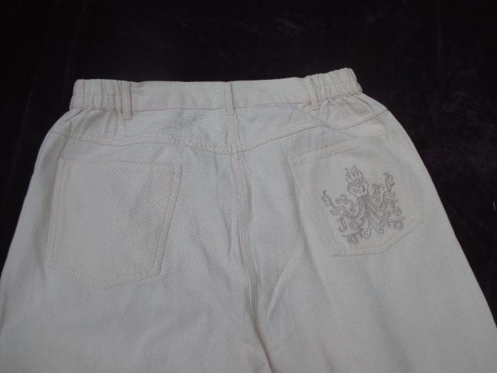 NEUw * Ausgefallen * modern * Original 1980er VINTAGE * Stickerei * Karotten * High Waist * Jeans- Hose 