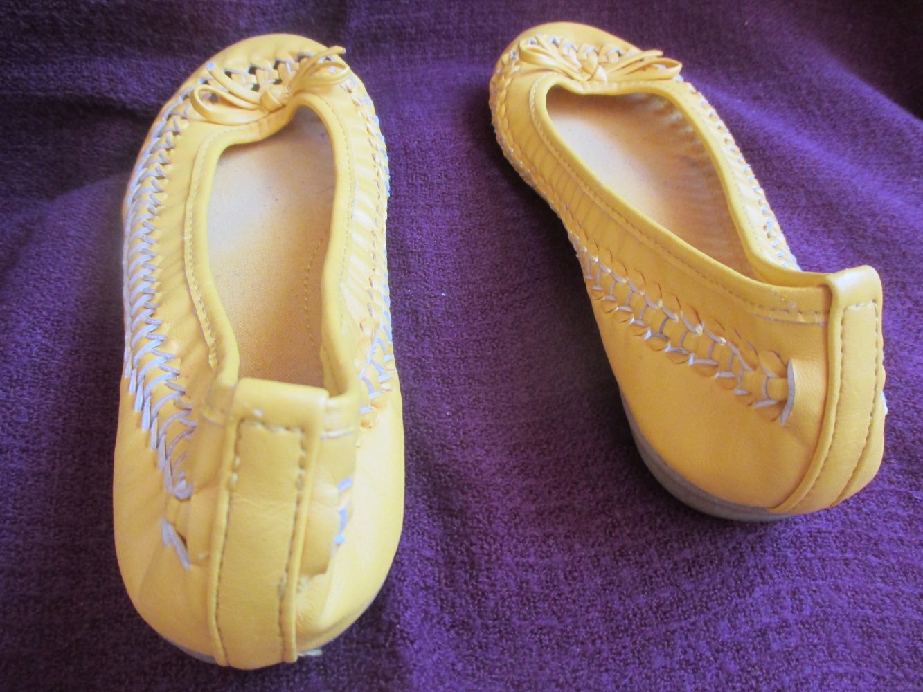 NEU * 50er Jahre * Rockabilly- Style * Leder- Imitat * Schleifen * Ballerinas * Slipper * Schuhe 