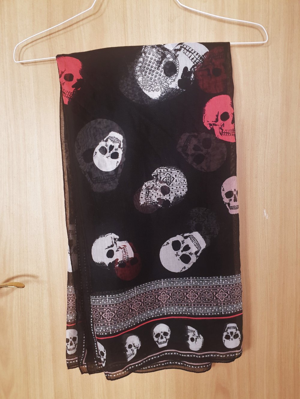 Totenkopf Tuch