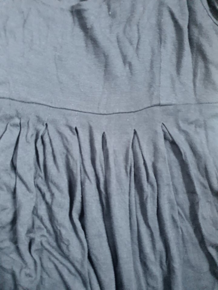 Graues Sommerkleid