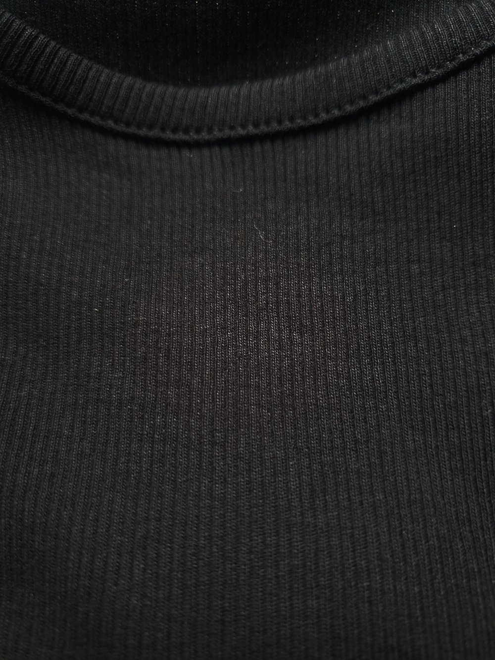 Schwarzes Tanktop NEU
