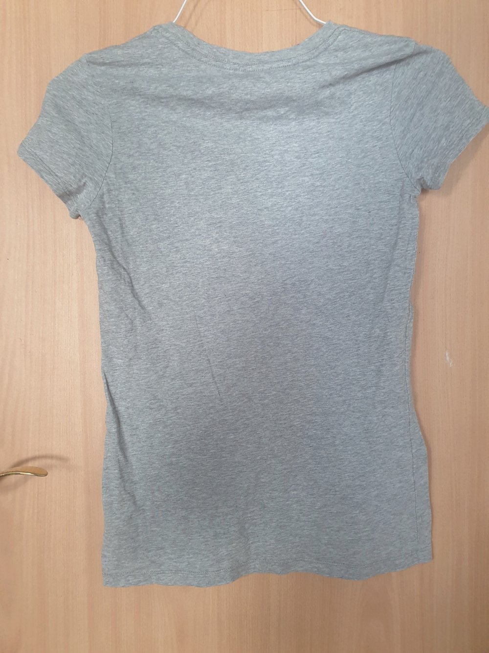 Graues Shirt