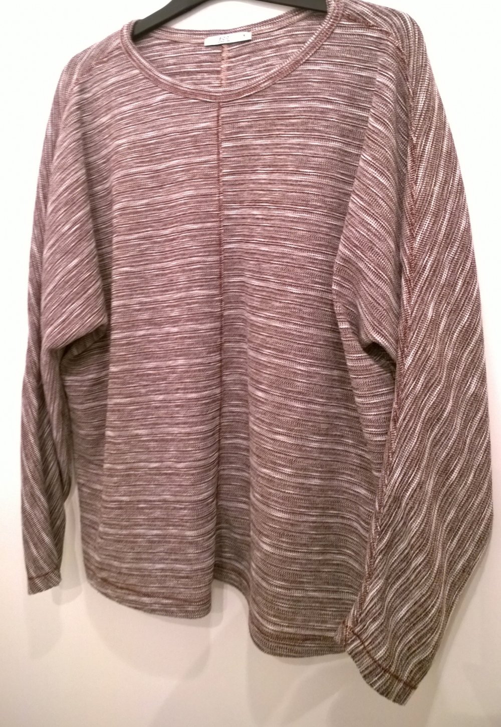edc Esprit Pullover, Gr.M, beerenfarben, meliert