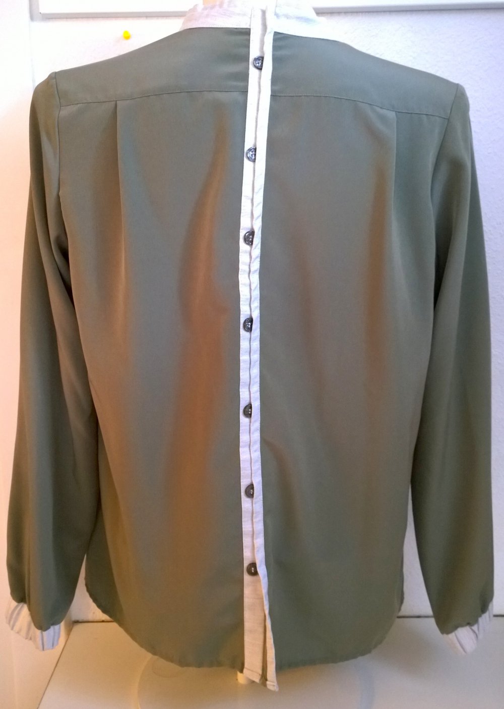 Bluse, khaki, Tim Süssbrich,Gr.38 Designerbluse