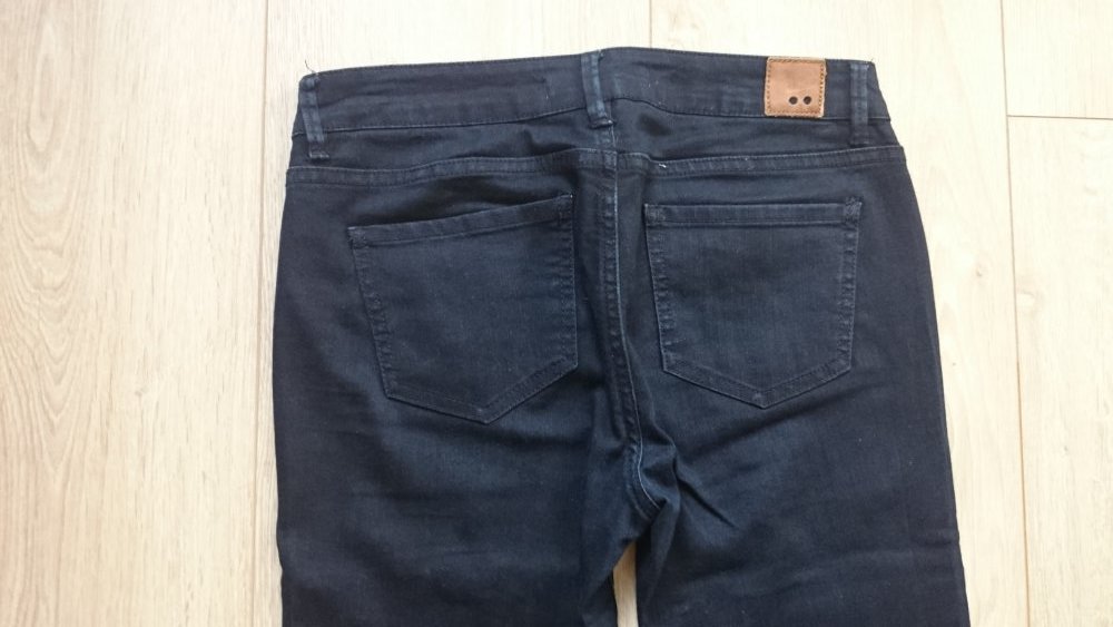 dunkelblaue 5Pocket Jeans