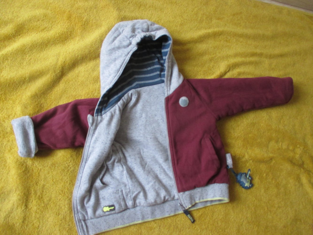 NEU * Niedlich * Baby * BOY oder auch GIRL * Unisex * Gitarren Igel * Wende * Kapuzen * Hoodie * Sweater * Shirt * Jacke 