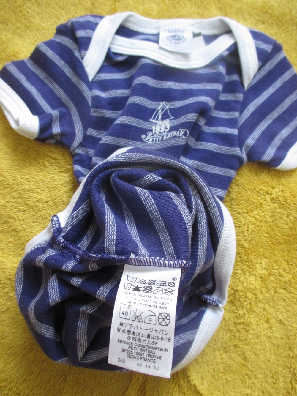 NEU mit ETIKETT * BABY * Boy *Jungs oder Girl * Mädchen * Unisex * Streifen * Kurzarm * Body * Einteiler 