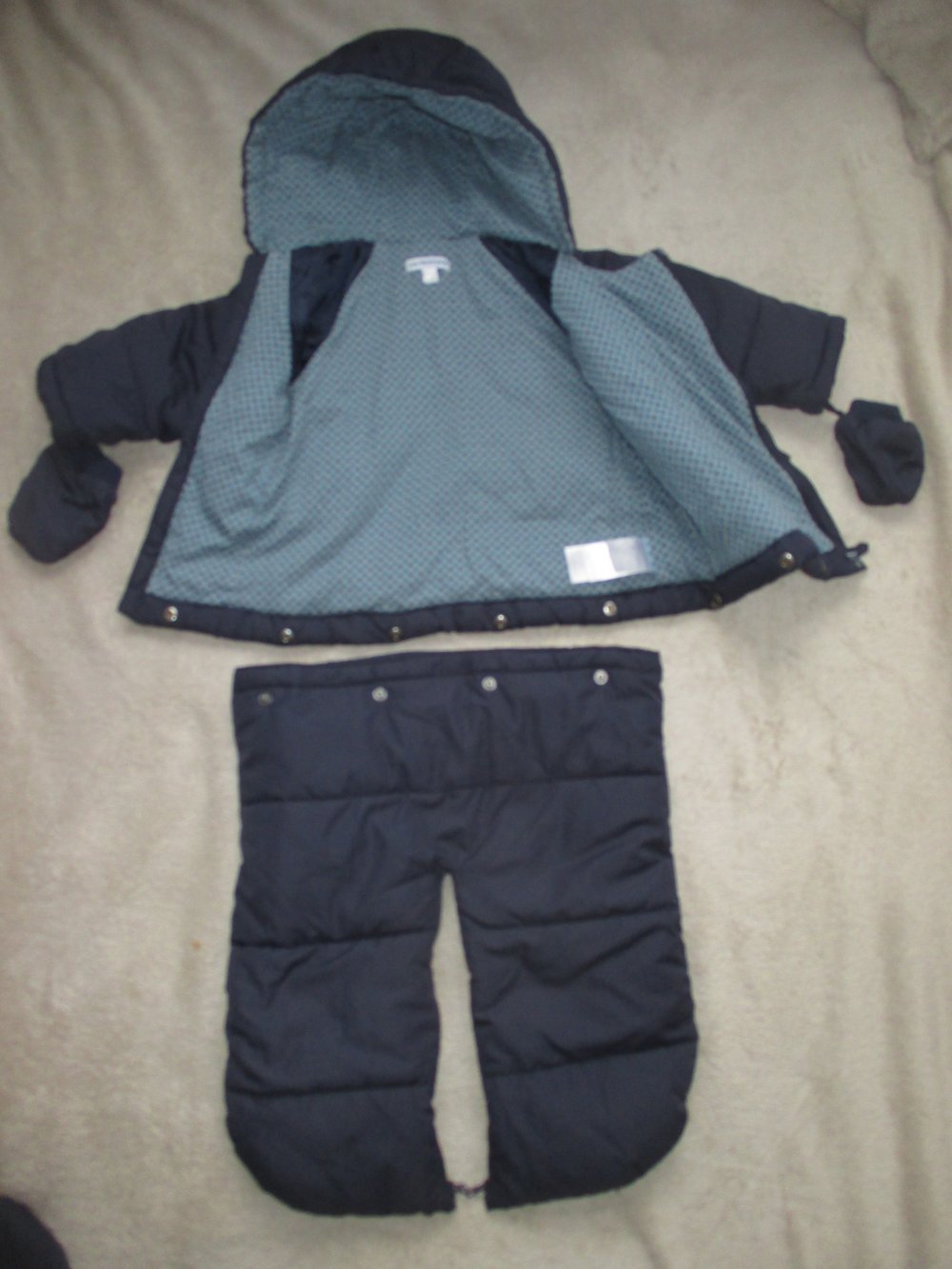 NEU * Niedlich * Baby * BOY oder auch GIRL * Unisex * wattierter * Ski * Schnee * Anzug * Schneeanzug * Overall * Jumpsuit * Einteiler * Mehrteiler 