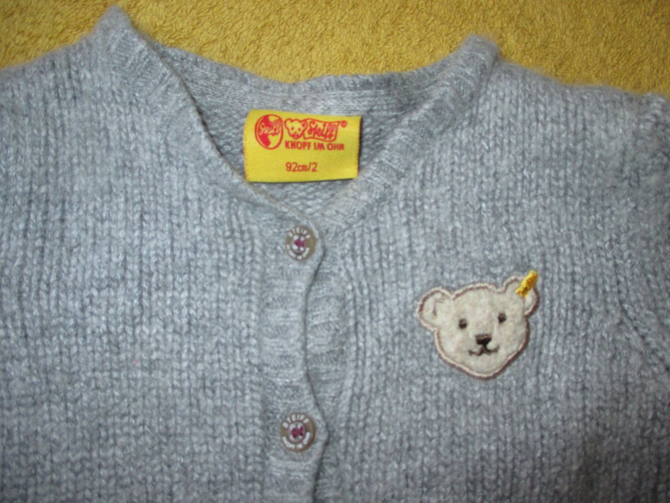 Niedlich * Baby * GIRL * Landhaus * Trachten * Kaschmir * Wolle * Fein- Grob- Strick * Strickjacke * Cardigan 