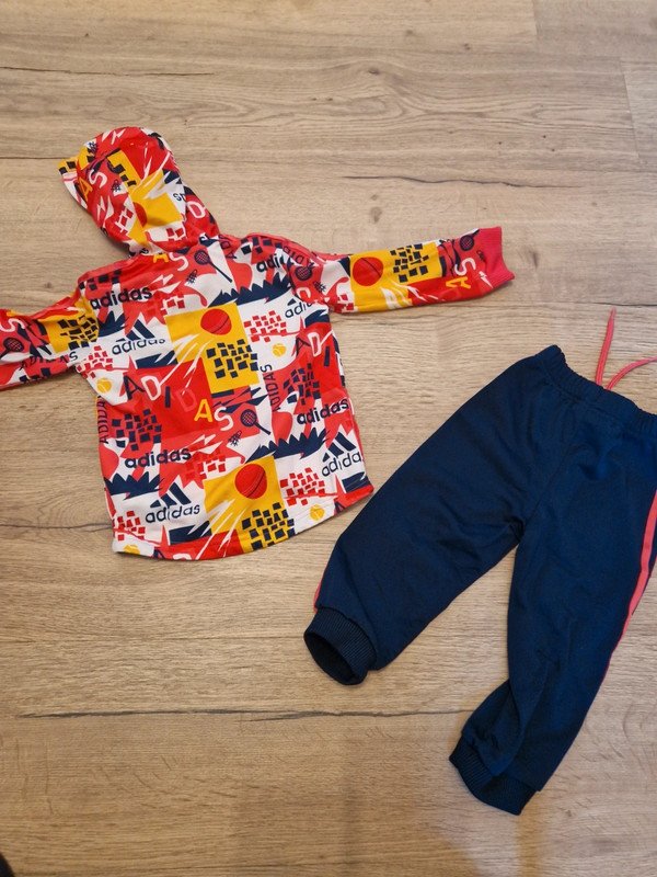 NEU * Niedlich * Baby * BOY oder auch GIRL * Unisex * Zweiteiler * Freizeit * Fitness * Jogging * Anzug 