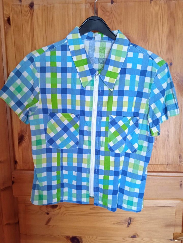 Bluse blau grün weiß