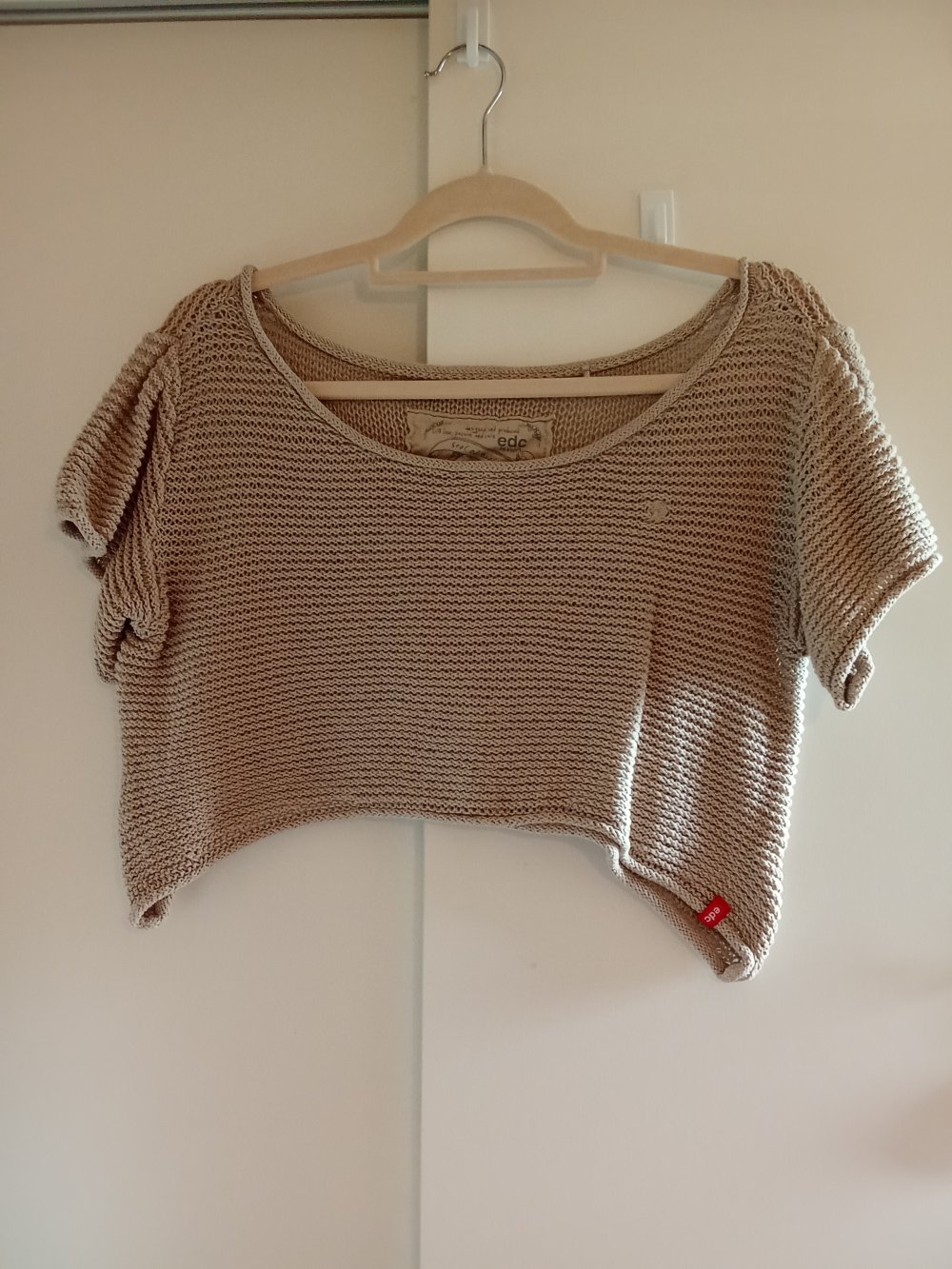 Crop T-Shirt beige