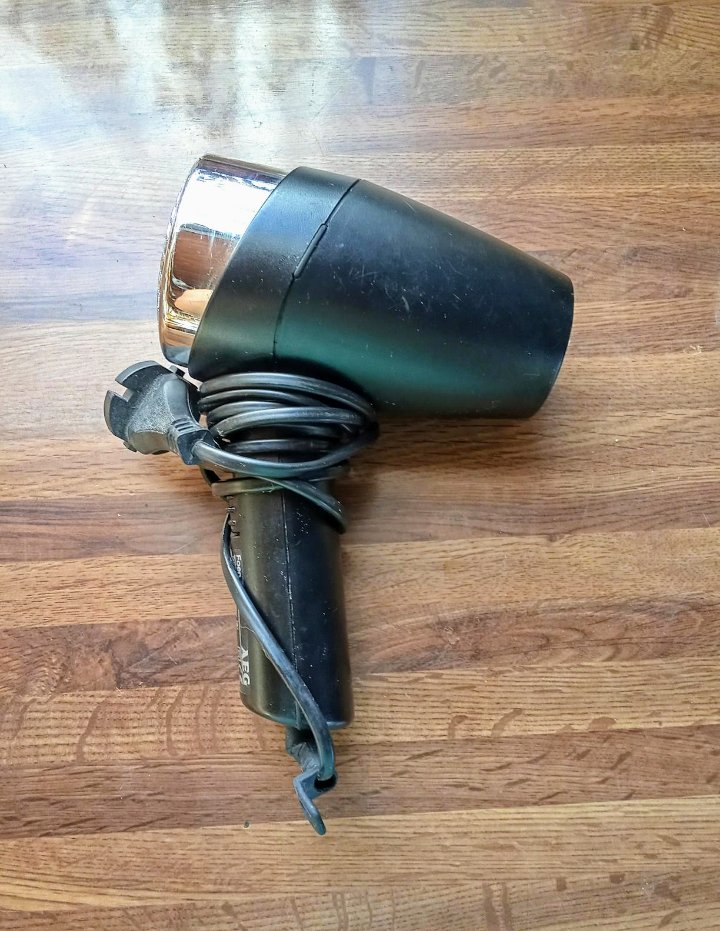Haartrockner schwarz