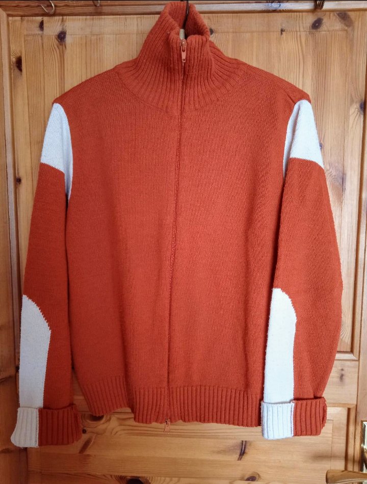 Strickjacke orange