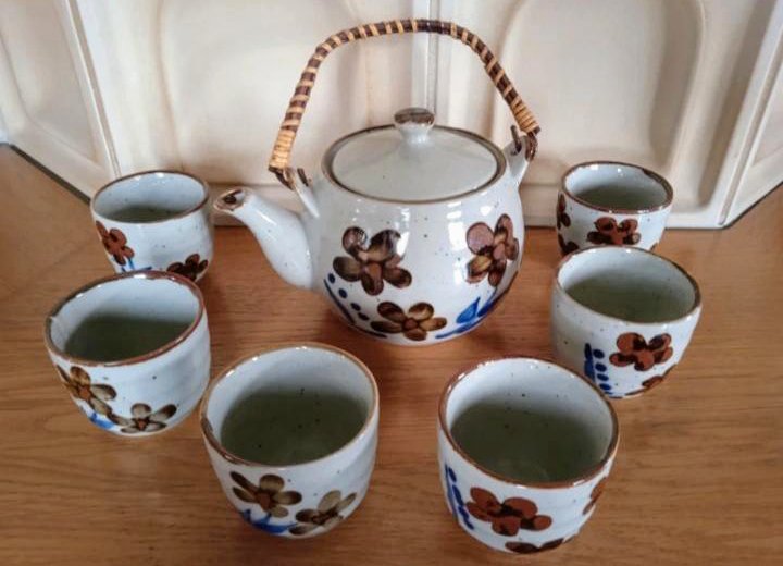 Teekanne mit Tassen Vintage 80's