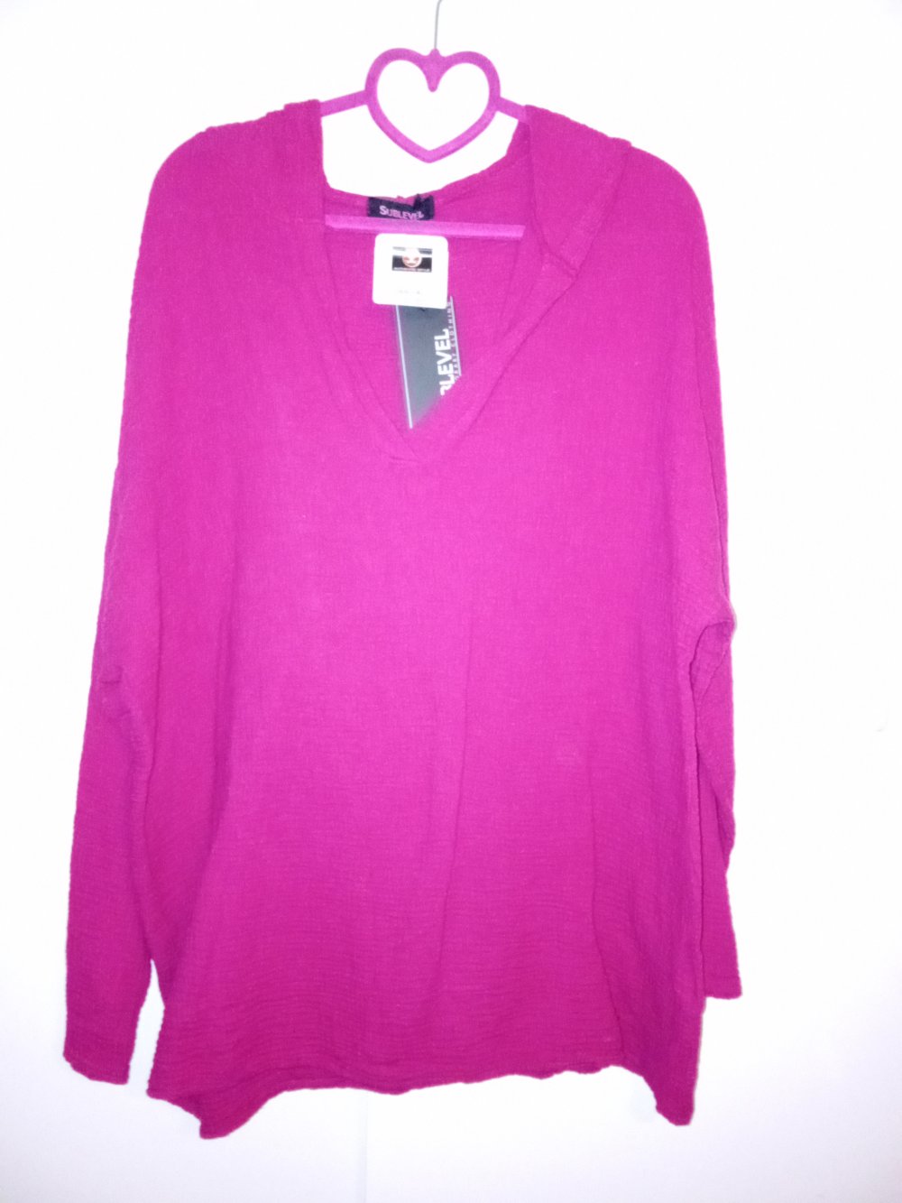 Bluse mit Kapuze magenta NEU
