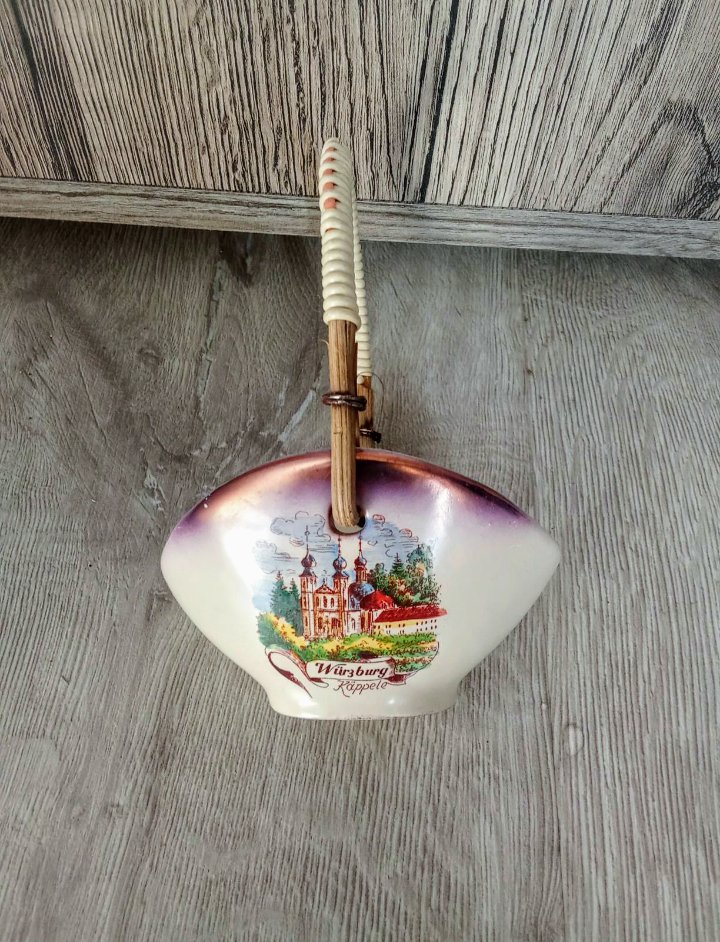 Körbchen Vintage 50's