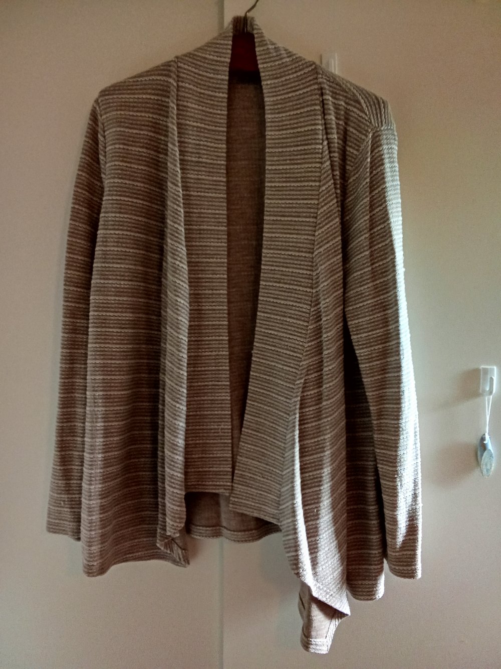 Cardigan beige