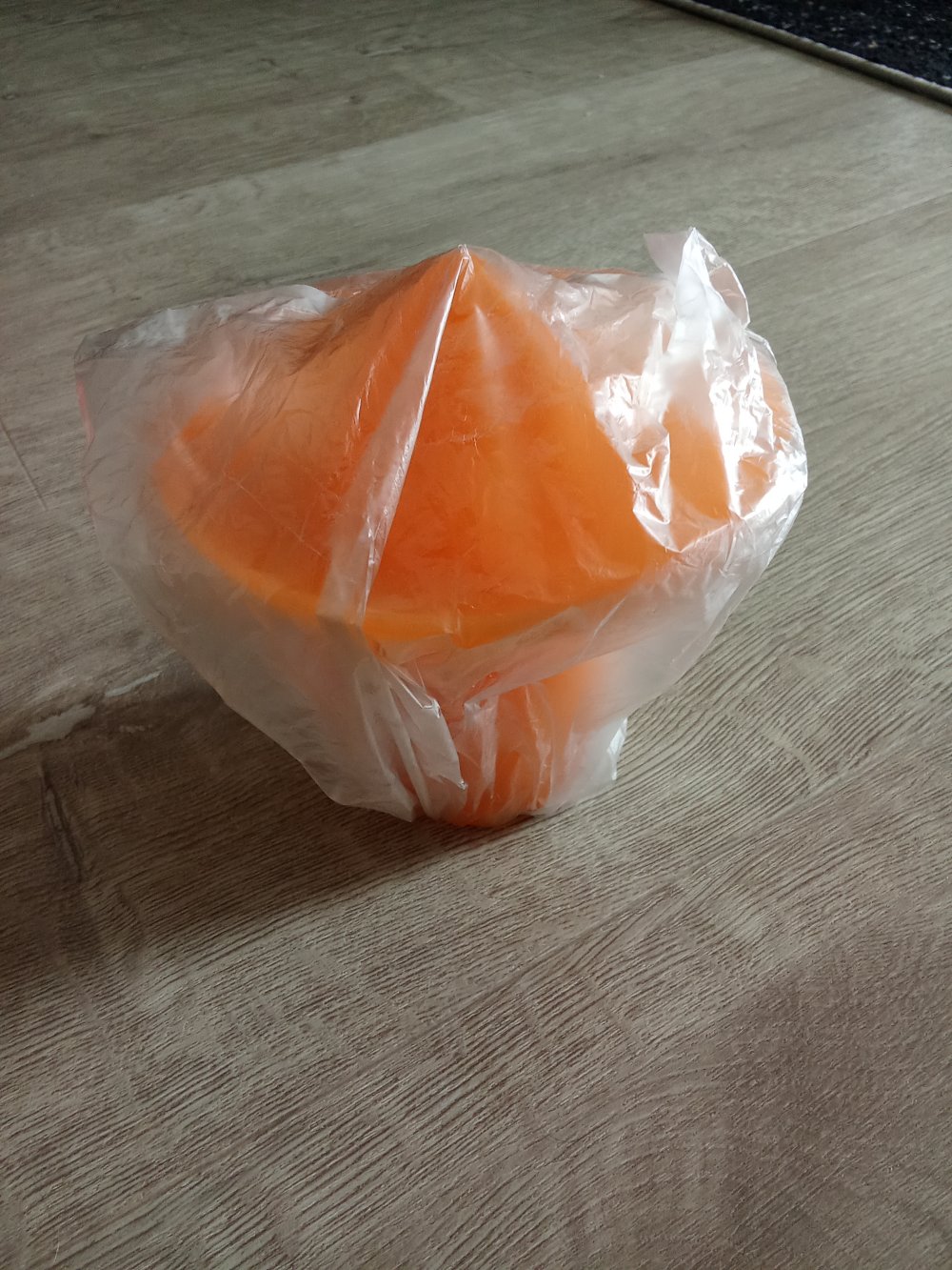Tupperware Zitruspresse orange Junge Welle neu OVP