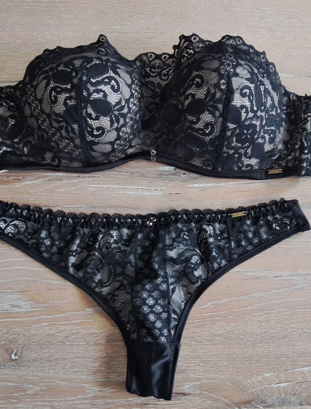 Hunkemöller BH Set Noir Collection Bra Tanga Slip Spitze