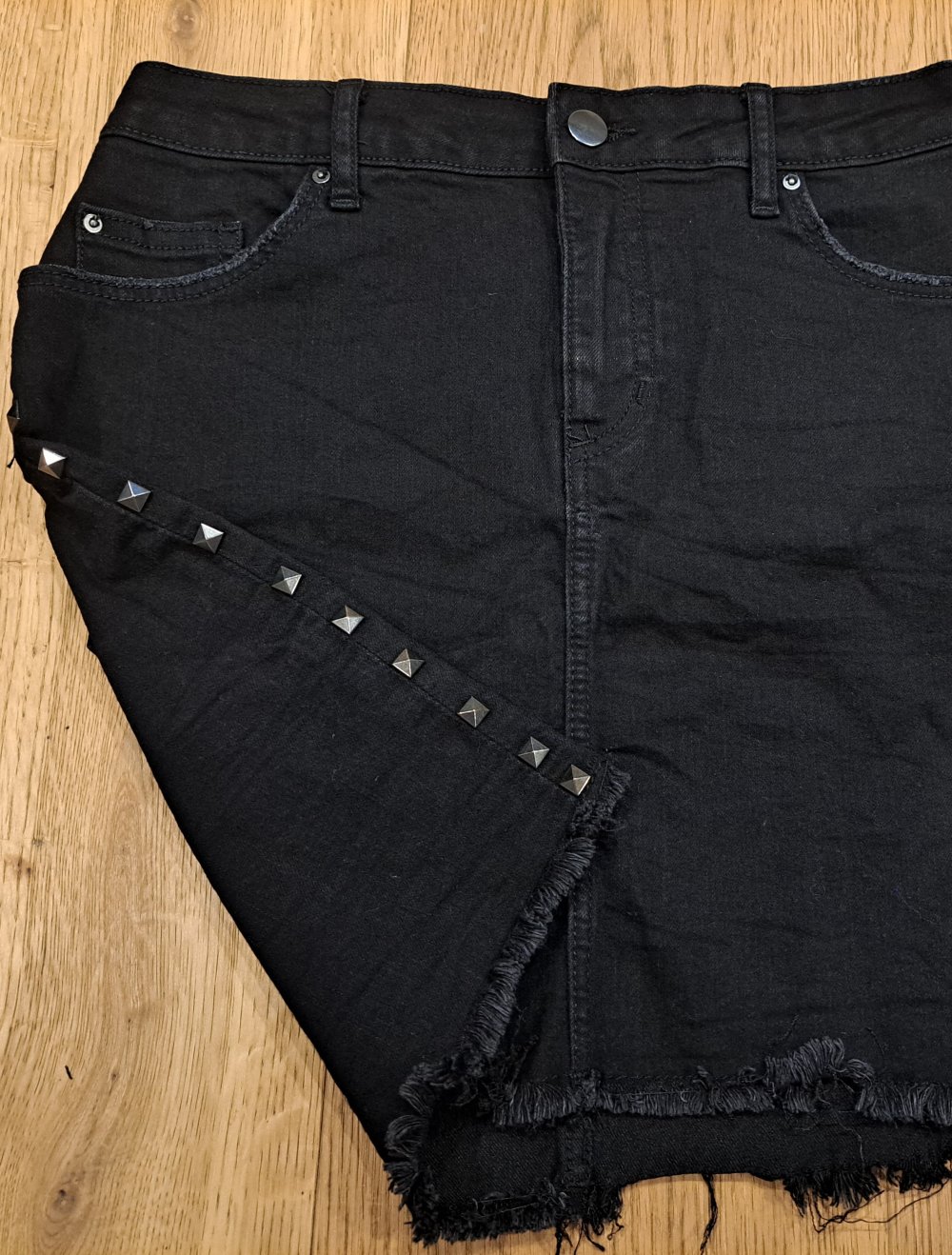 H&M Divided Jeansrock Mini Nieten destroyed