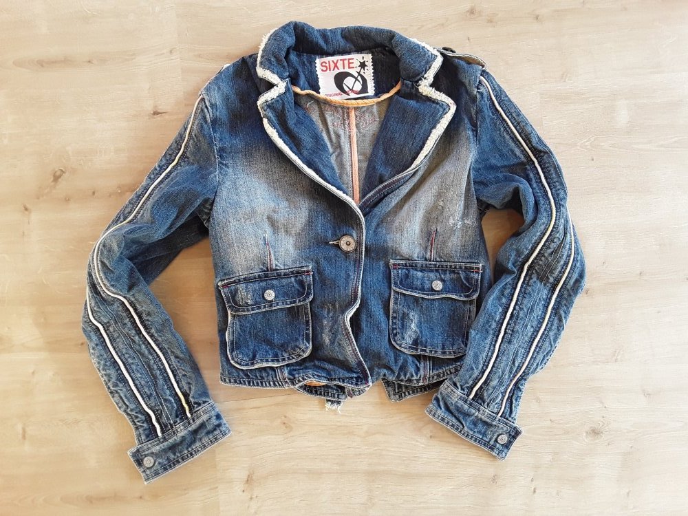Jeansjacke kurzgeschnitten