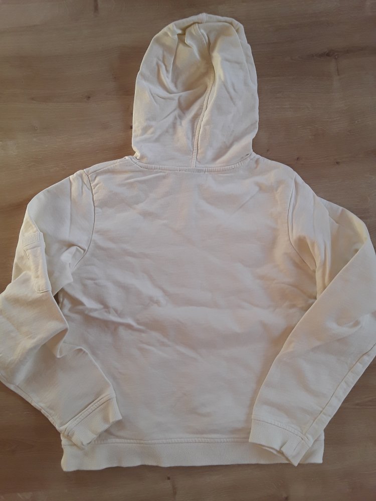 Beiger Kapuzenpulli