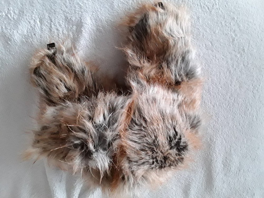 Fuchsfarbene Fellimitatmütze
