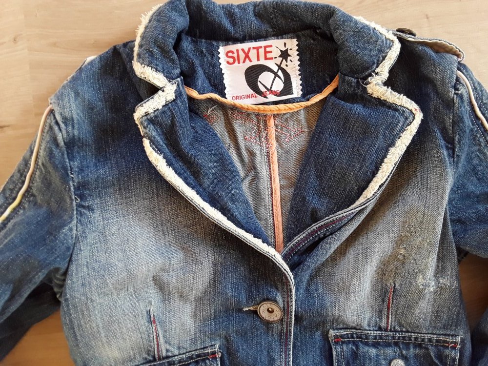 Jeansjacke kurzgeschnitten
