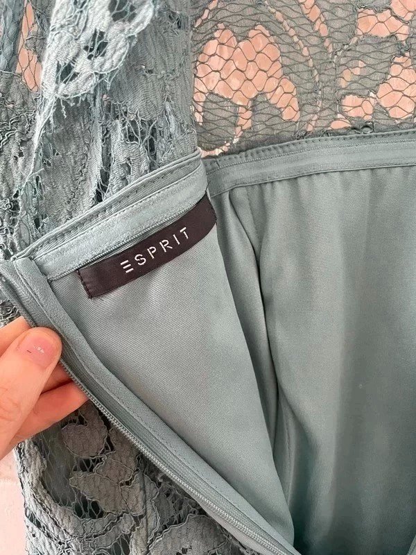 Türkisfarbenes Spitzenkleid von Esprit *Mengenrabatt*