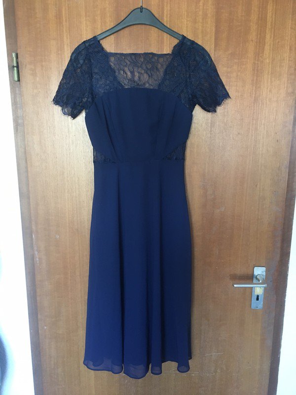 Dunkelblaues Spitzenkleid, Neu mit Etikett *Mengenrabatt*