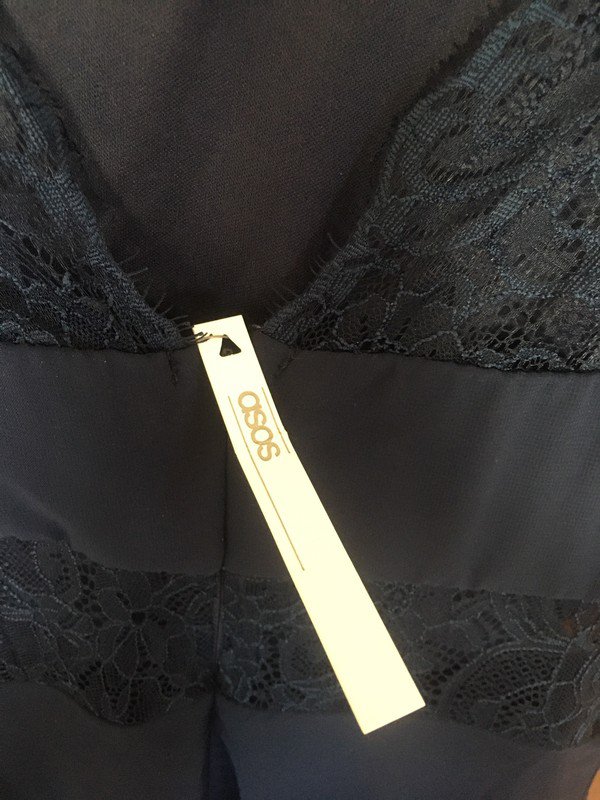 Dunkelblaues Spitzenkleid, Neu mit Etikett *Mengenrabatt*