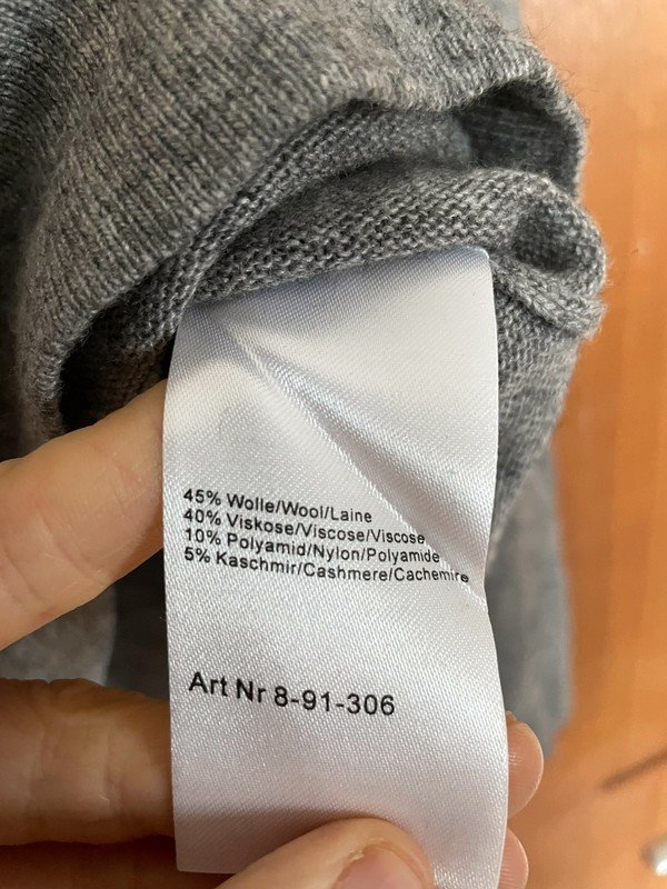 grauer Pullover aus Wolle/Kaschmir von BIBA *Mengenrabatt*